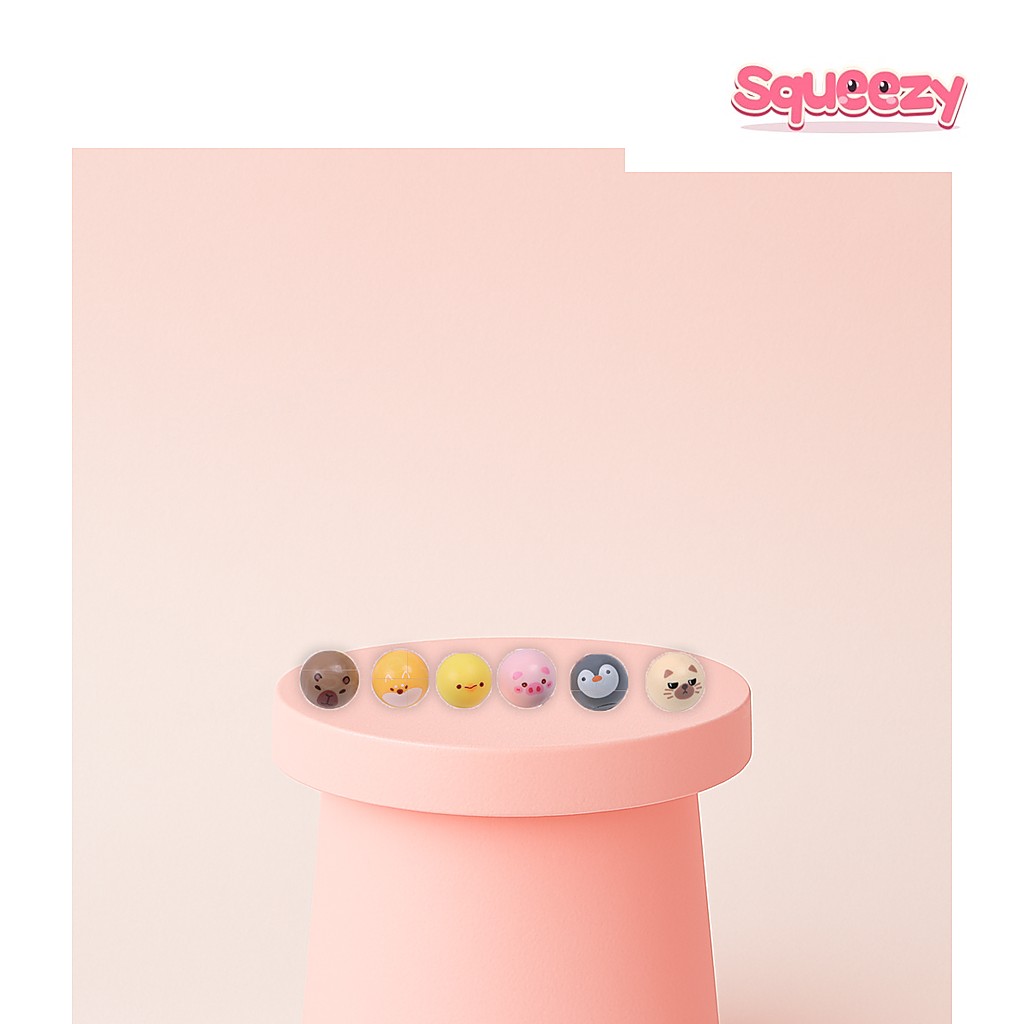 Mini Animals in Blind Box & Mixed Styles being squeezed