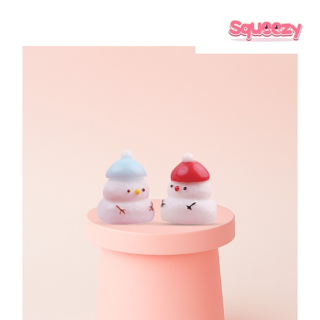 Snow Man Squishies Super being squeezed